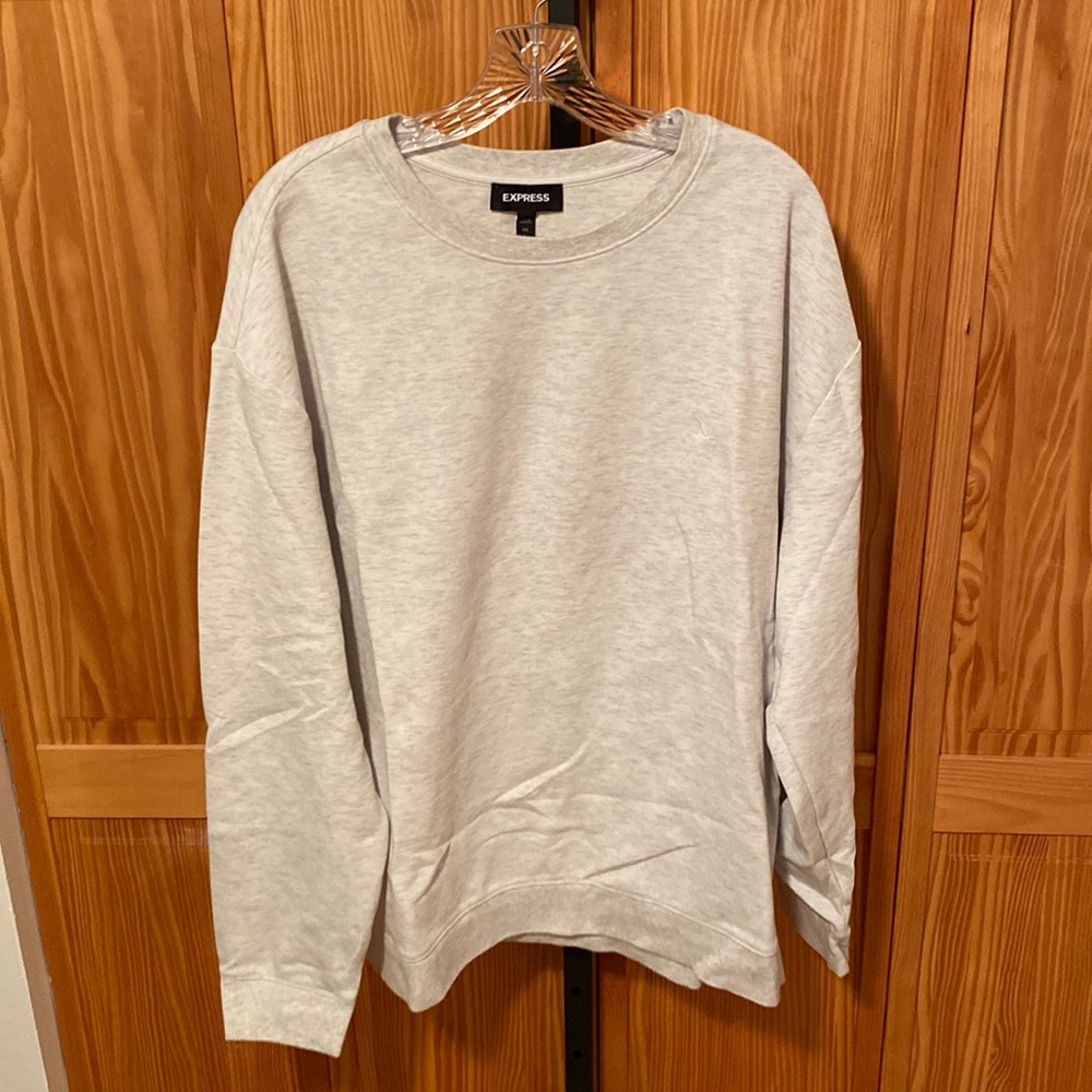 MENS EXPRESS TECH LONG SLEEVE only worn once